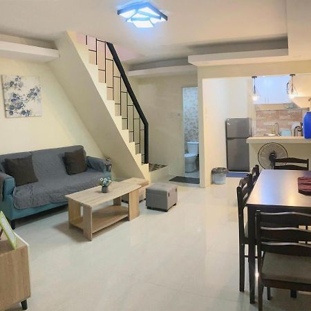 2 Bedroom Townhouse In Bacolod City Bagian luar foto