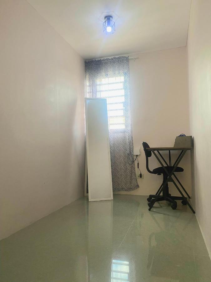 2 Bedroom Townhouse In Bacolod City Bagian luar foto