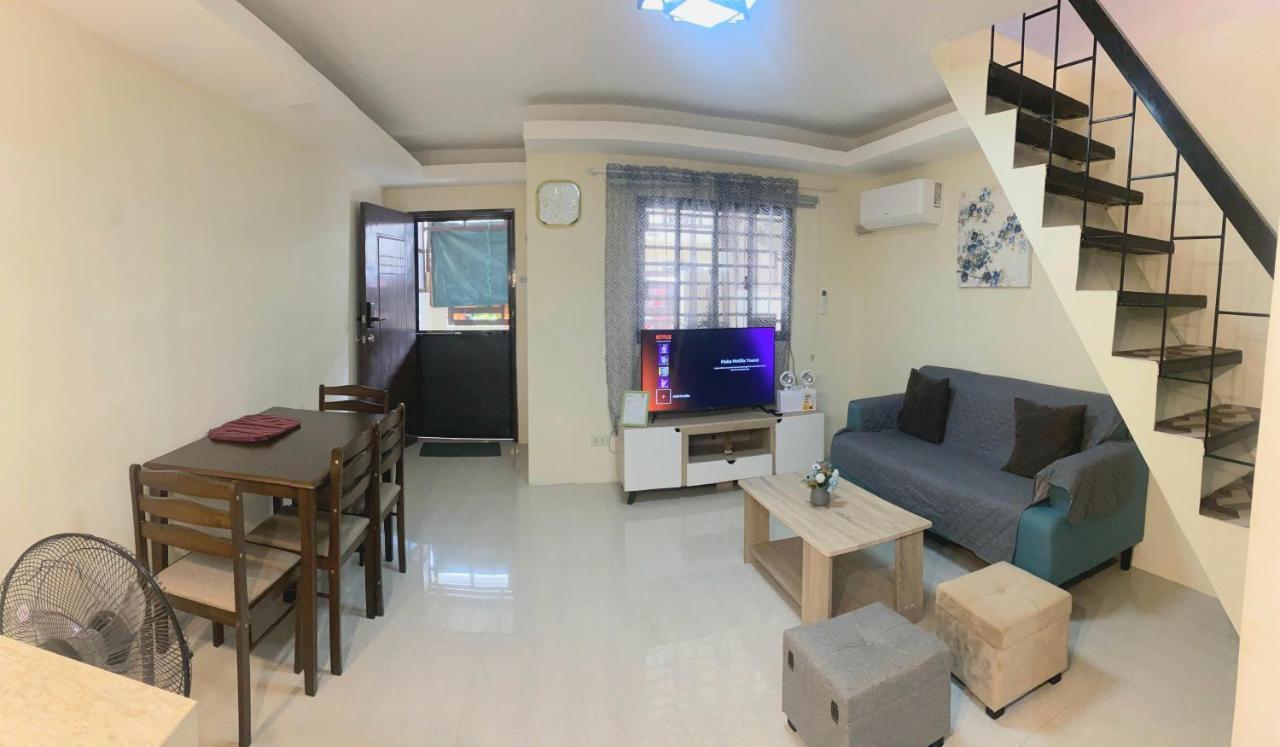 2 Bedroom Townhouse In Bacolod City Bagian luar foto